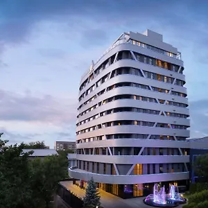 doubletree-by-hilton-almaty.hotels-of-almaty.com/